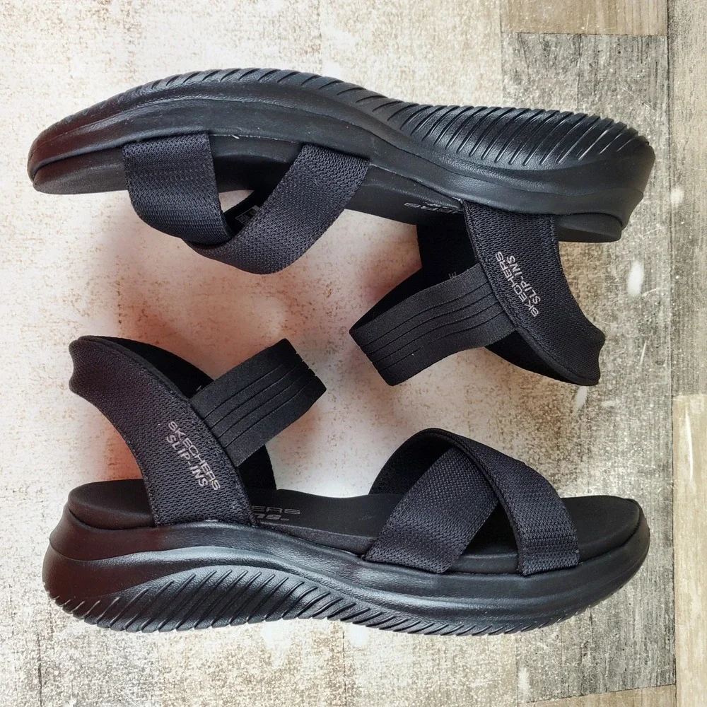 Skechers Slip-Ins Ultra Flex 3.0 Never Better Womens Sandal Sz 6 Black Slingback